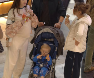 Pralka i lody. Ciążowe zachcianki ukochanej Hakiela
