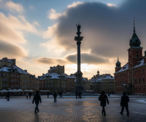 Zimny poniedziałek w Warszawie. Czy to już ostatni podmuch mrozu tej zimy?