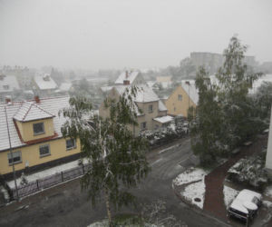 Chojnów - śnieg padający w maju