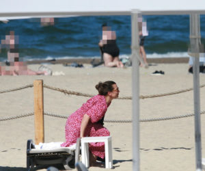 Katarzyna Herman na plaży