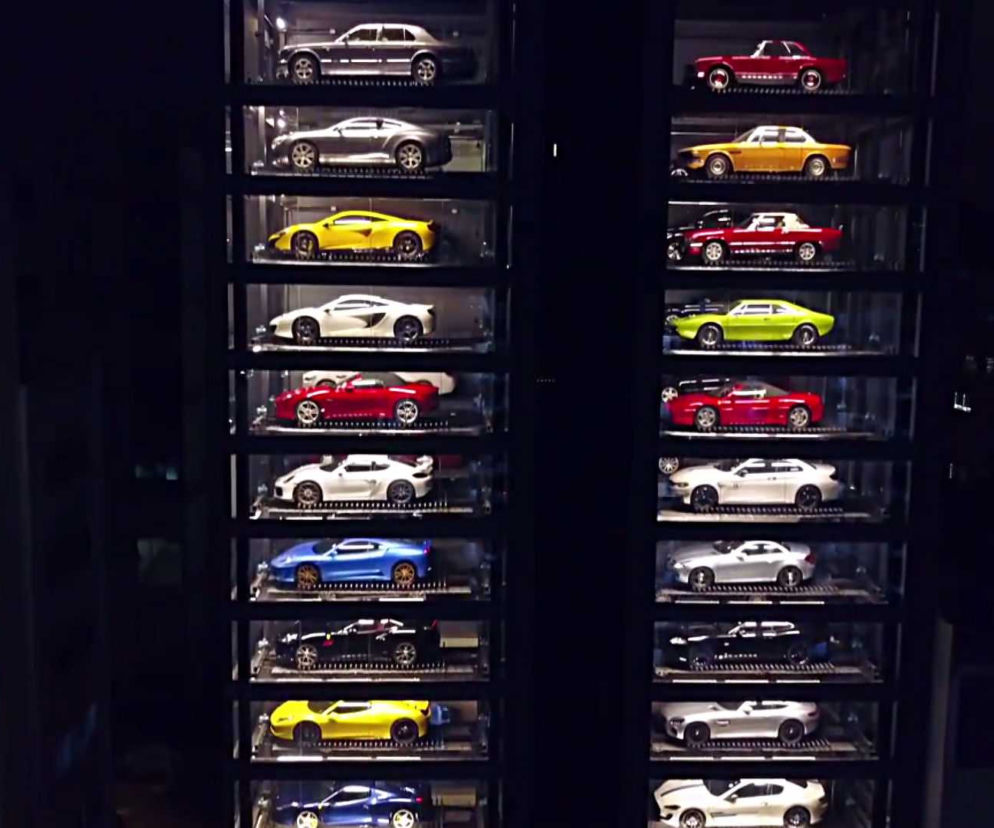 Autobahn Motors salon