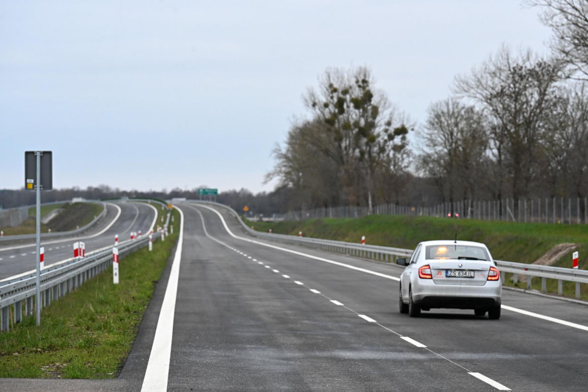 Zachodniopomorskie/ Odcinek S6 Sianów-Słupsk oddany do ruchu