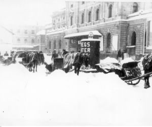 Plac przed Dworcem Głównym, 1940 rok