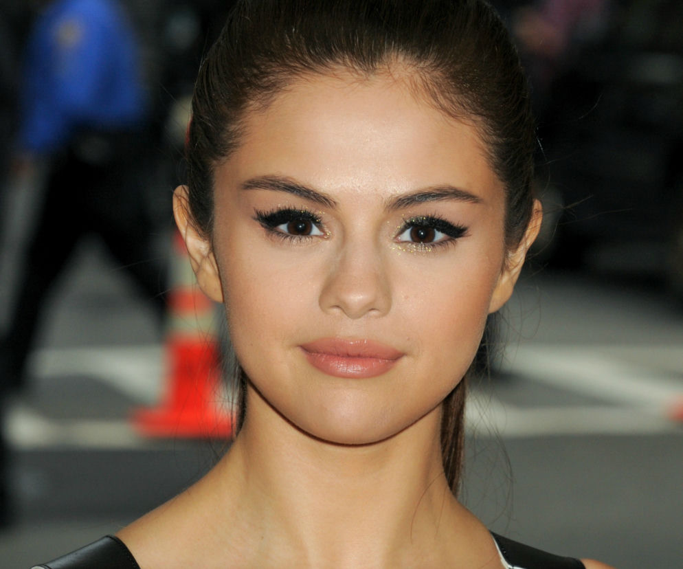 Selena Gomez - Feel Me: nowa piosenka 2016 na koncercie z Revival Tour