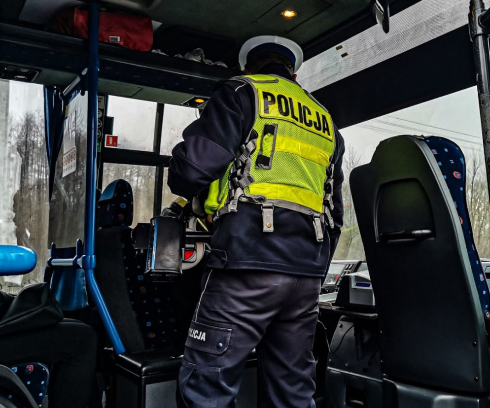 Kleszczele. Pijany kierowca autobusu. Tłumaczenie zwala z nóg. Wszystko przez tabletkę
