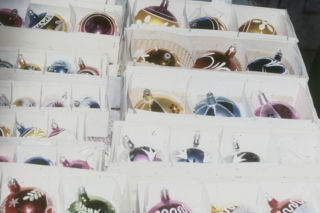 Tak ubierano choinki w PRL-u. Te archiwalne zdjęcia to prawdziwe perełki!