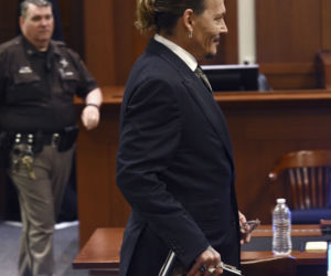 Johnny Depp umrze gruby i samotny? Potworna batalia z byłą żoną