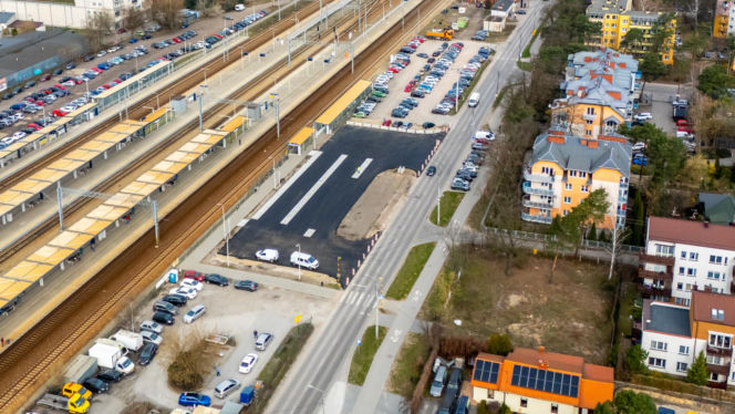 Budowa tymczasowej pętli autobusowej przy dworcu kolejowym w Otwocku