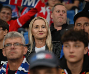 Tak kibice Wisły Kraków bawili się na trybunach. Znajdź się na zdjęciach