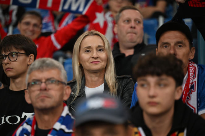 Tak kibice Wisły Kraków bawili się na trybunach. Znajdź się na zdjęciach