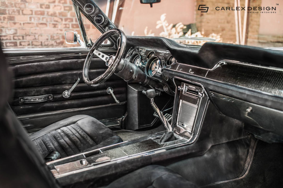 Ford Mustang z wnętrzem od Carlex Design
