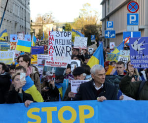  Stop finansowaniu wojen. Manifestacja w Warszawie