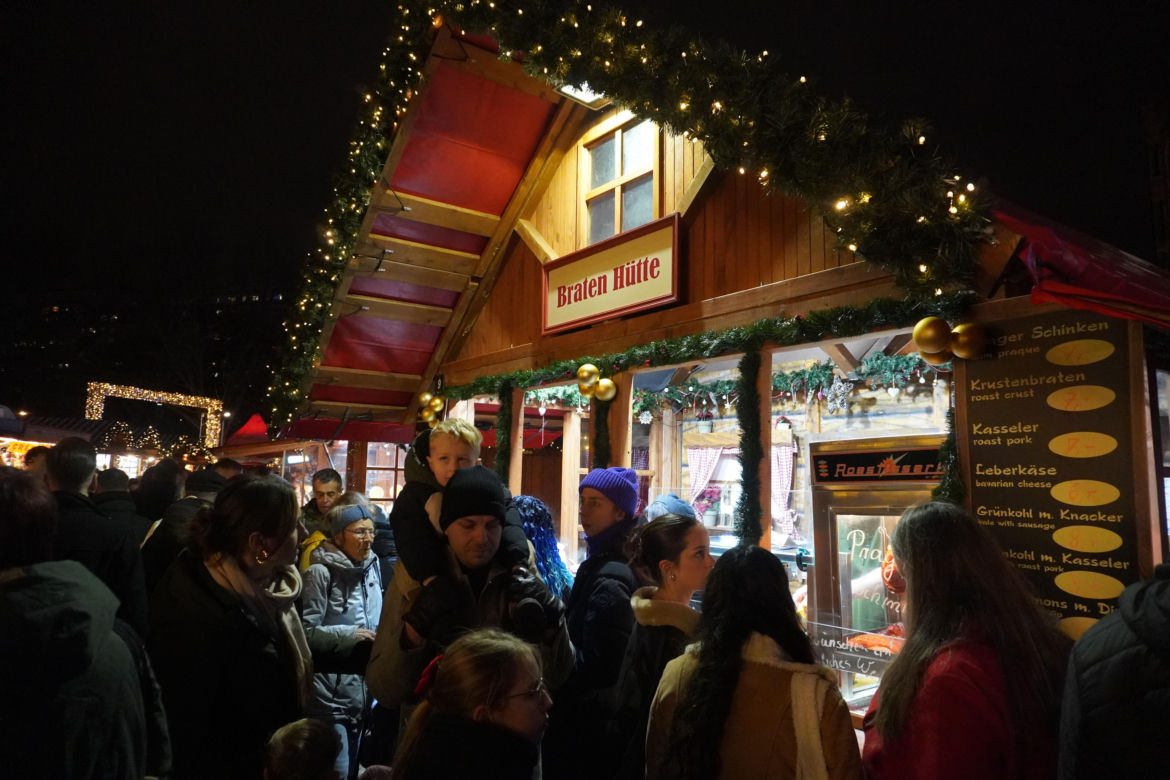 Weeihnachtsmarkt na Alexanderplatz