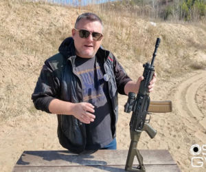 Karabin SIG 553 - niezawodność Kałasznikowa w szwajcarskim wydaniu