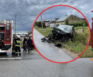 Poważny wypadek z udziałem radiowozu. Pięć osób w szpitalu, lądował śmigłowiec LPR