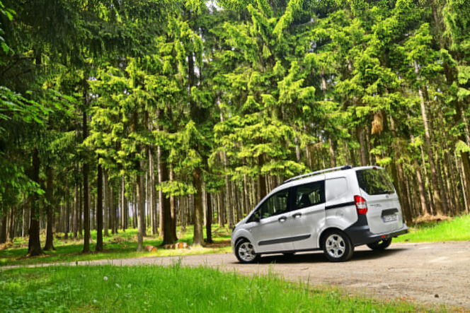 Ford Transit Courier 2014