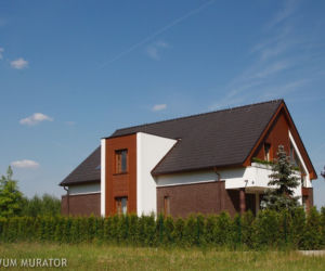 Brązowy dach