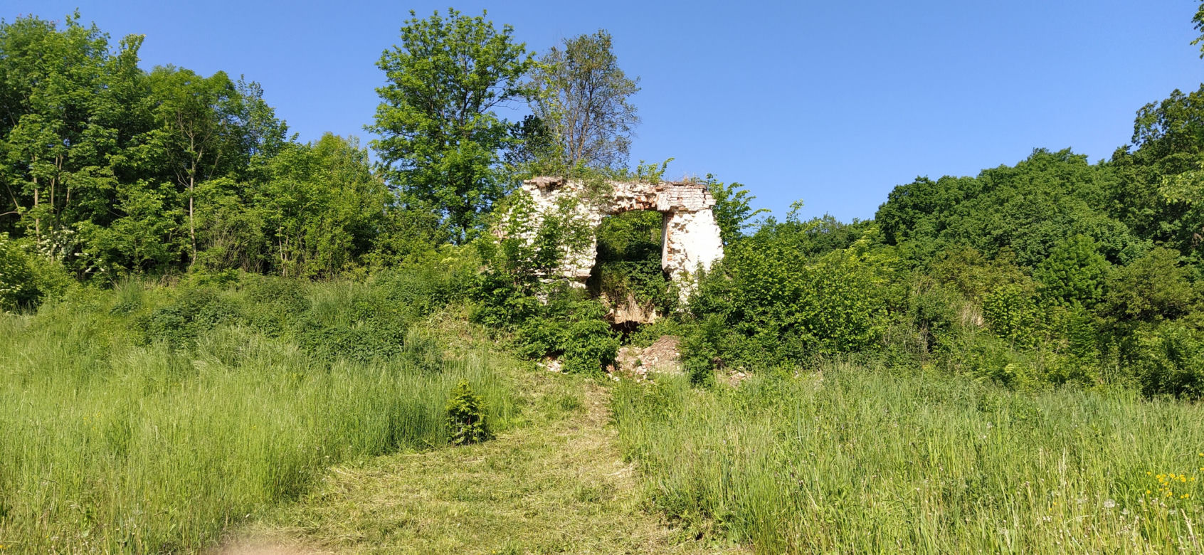 Tunel ziemny w wieży zamkowej w Szczebrzeszynie