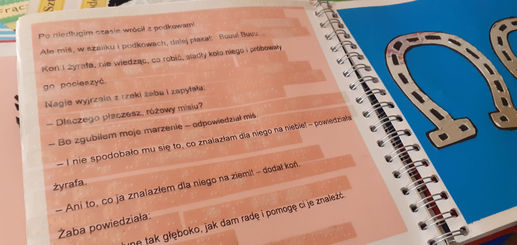 Lubelska Wypożyczalnia Książek Dotykowych to jedyne takie miejsce w Polsce. Jak działa w trakcie pandemii? [GALERIA]