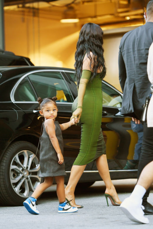 Kylie Jenner, Travis Scott i Stormi Webster