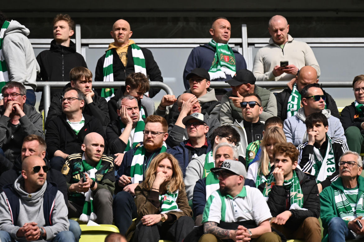 Lechia Gdańsk - Legia Warszawa: Zdjęcia kibiców z meczu 33. kolejki PKO BP Ekstraklasy