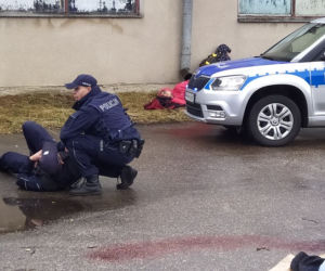 Czeremcha. Ćwiczenia policji na dworcu PKP: strzelanina, uprowadzenie zakładników