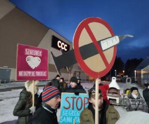 Protest przeciwko segregacji sanitarnej w Lesznie