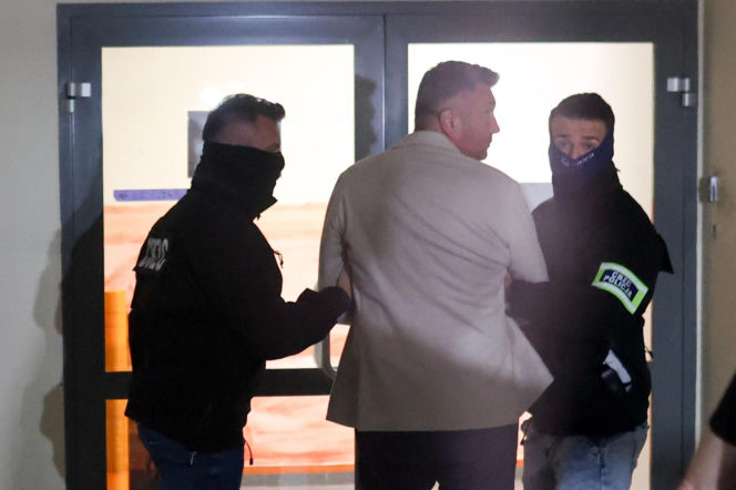 Koniec rajskiego życia Pasiewicza