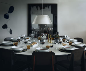 Royal Copenhagen – Black Fluted Mega