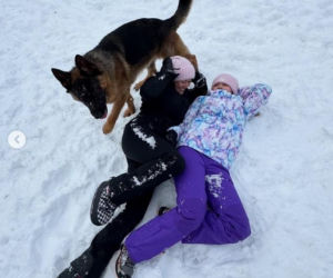 Zima jej nie zatrzymała. Cichopek wygina się na śniegu, a fani nie mogą oderwać wzroku