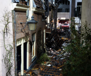 Dwa wybuchy i wielki pożar w centrum Utrechtu. Co najmniej jedna osoba ranna