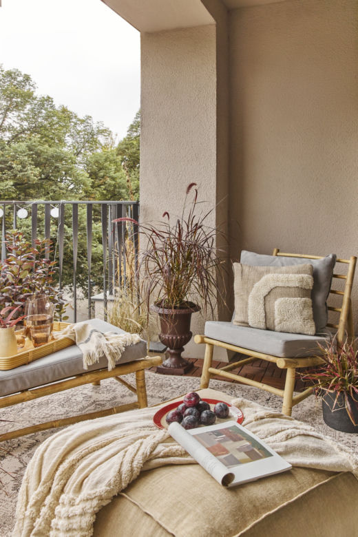 Taras i balkon w stylu boho –  dowolna konfiguracja
