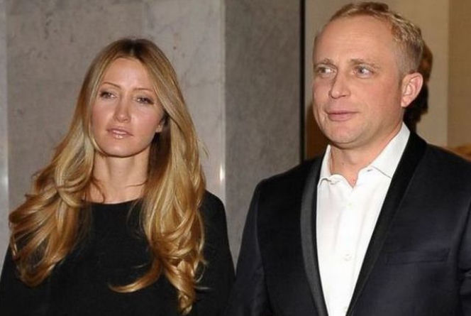 PIOTR ADAMCZYK, KATE ROZZ