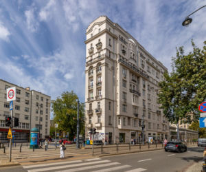 Żelazko, czyli kamienica Kacperskich w Warszawie