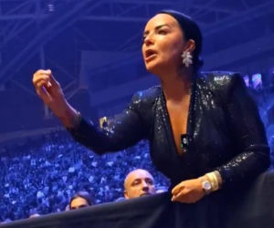 Kamila Wybrańczyk podczas walki Artura Szpilki na KSW