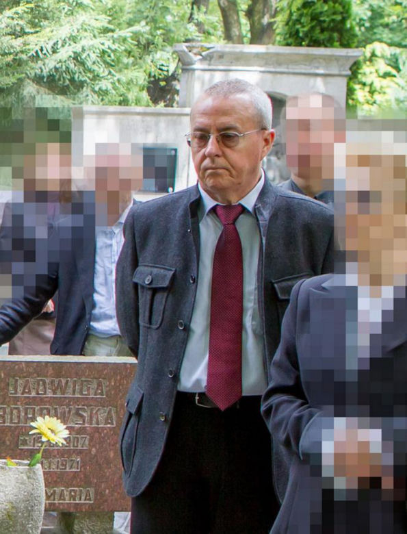 Syn Romana Kłosowskiego nie może przenieść mamy do grobu taty