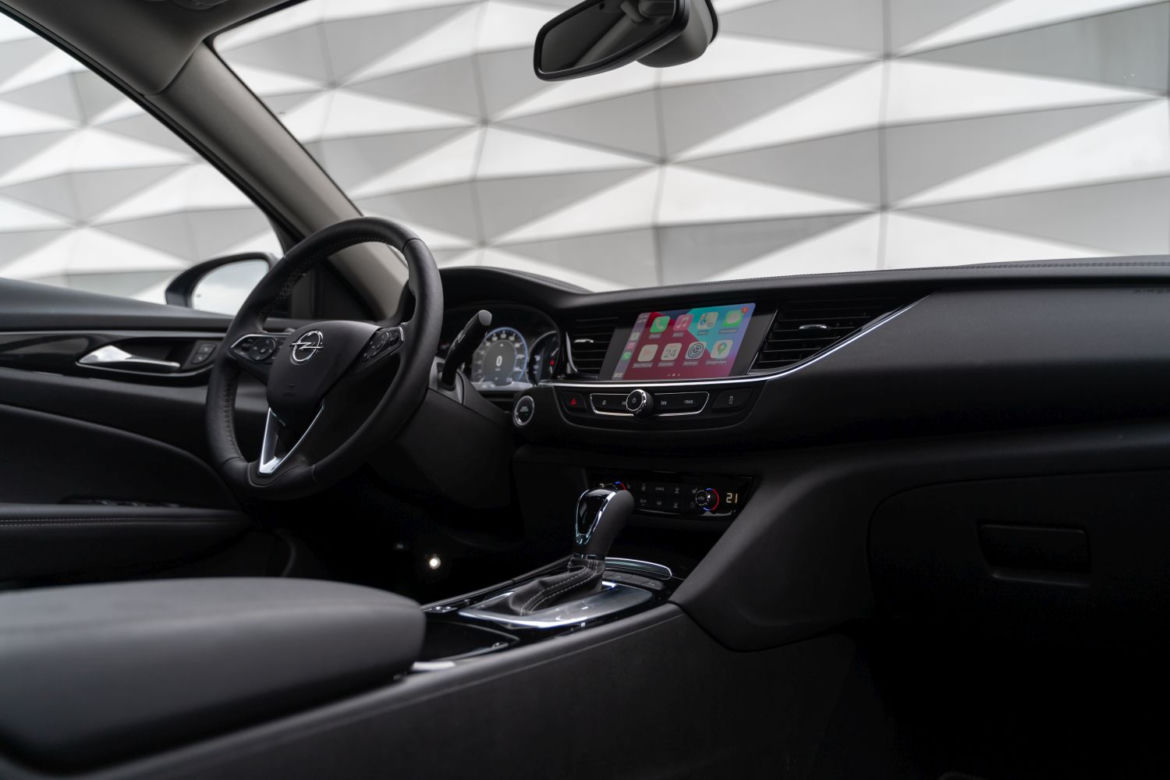 Opel Insignia Grand Sport 2.0 Turbo 200 KM AT9 Business Elegance