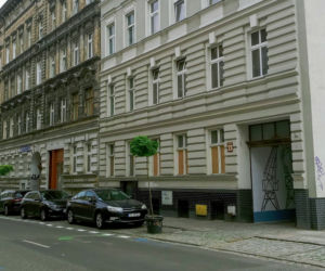 Niecodzienna metamorfoza bramy w kamienicy przy ul. Łokietka