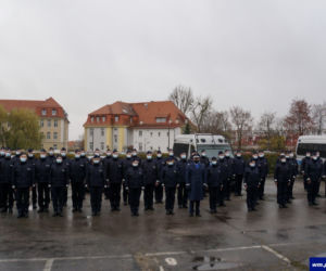 Nowi policjanci na Warmii i Mazurach. Ślubowało 45 funkcjonariuszy [ZDJĘCIA]