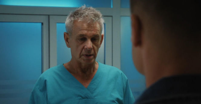 M jak miłość odc. 1907. Paweł (Rafał Mroczek), lekarz Franki (Grzegorz Gadziomski)