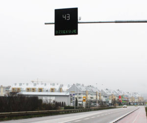 Wasilków. Nowy radar w mieście mierzy prędkość kierowców [ZDJĘCIA]