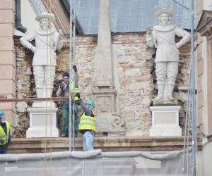 Barokowa perła architektury pięknieje. Trwa remont w kieleckim pałacu
