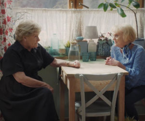 M jak miłość, odcinek 1908. Barbara (Teresa Lipowska), Kisielowa (Małgorzata Rożniatowska)