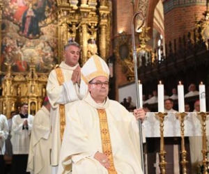 Bp Przemysław Szulc przyjął święcenia biskupie
