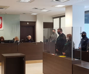 Zabójstwo w szkole w Wawrze. Emil B. dźgał nożem, a Kuba umierał we krwi. Zapadł wyrok