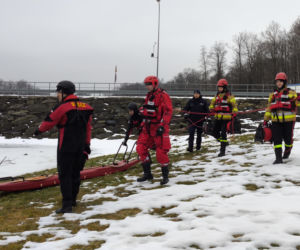 Symulacja akcji ratunkowej na zbiorniku Korzeń w Skrzyszowie