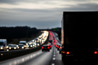 Szukają Polaków i Ukraińców. Oferują 17 900 zł