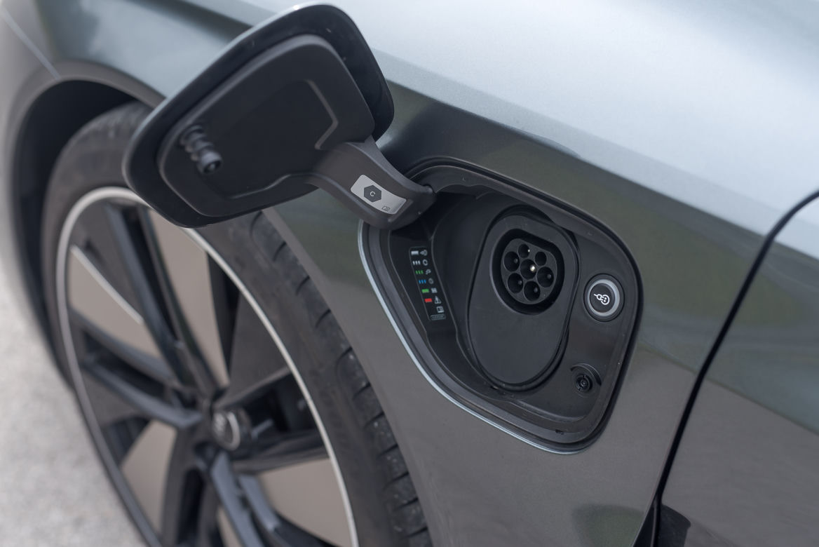 Audi e-tron GT quattro