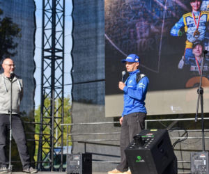 Tak PRES Toruń świętował mistrzostwo z kibicami! Feta pod Motoareną
