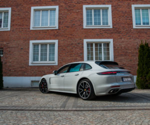 Porsche Panamera Turbo Sport Turismo 4.0 V8 550 KM